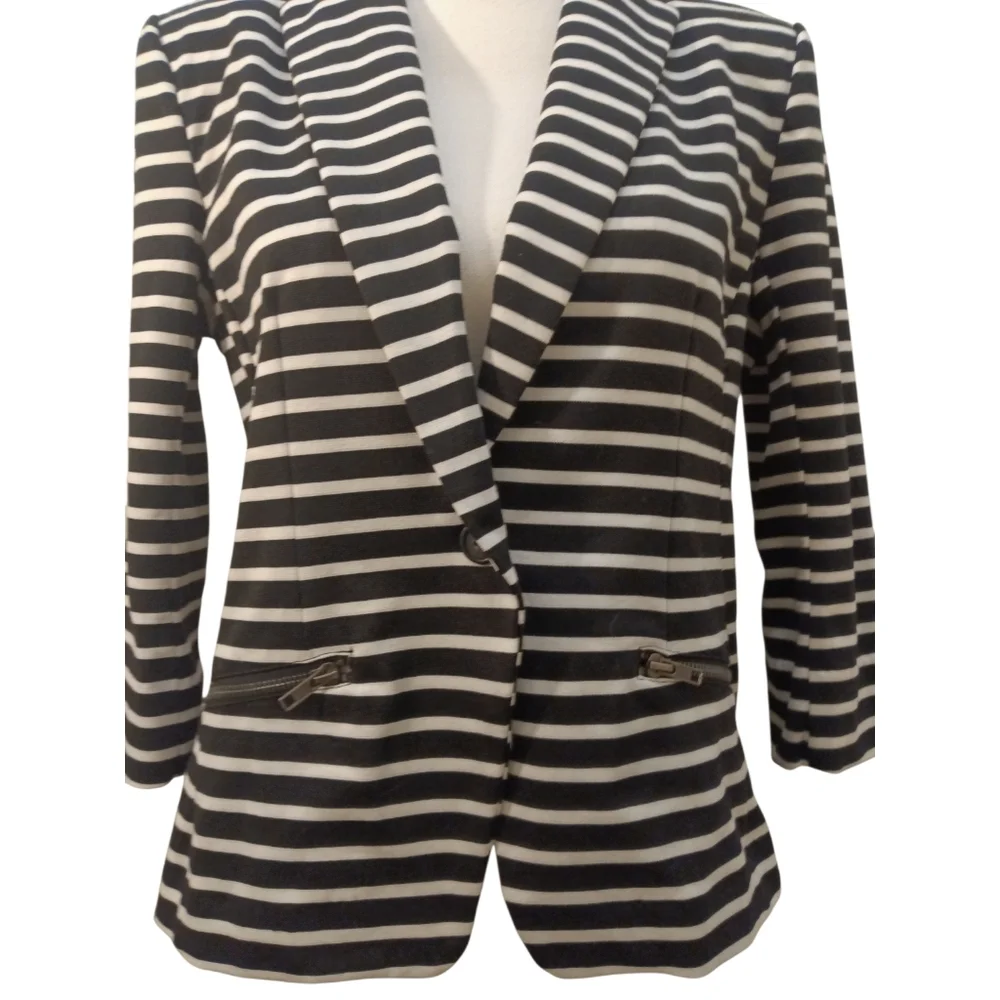 Christian Siriano Runway Style Black And White Striped Women's Blazer - Picture 3 of 7